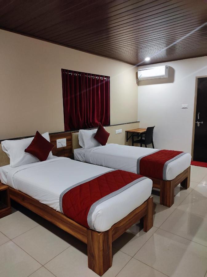 Skanda Comforts Mangalore Room photo